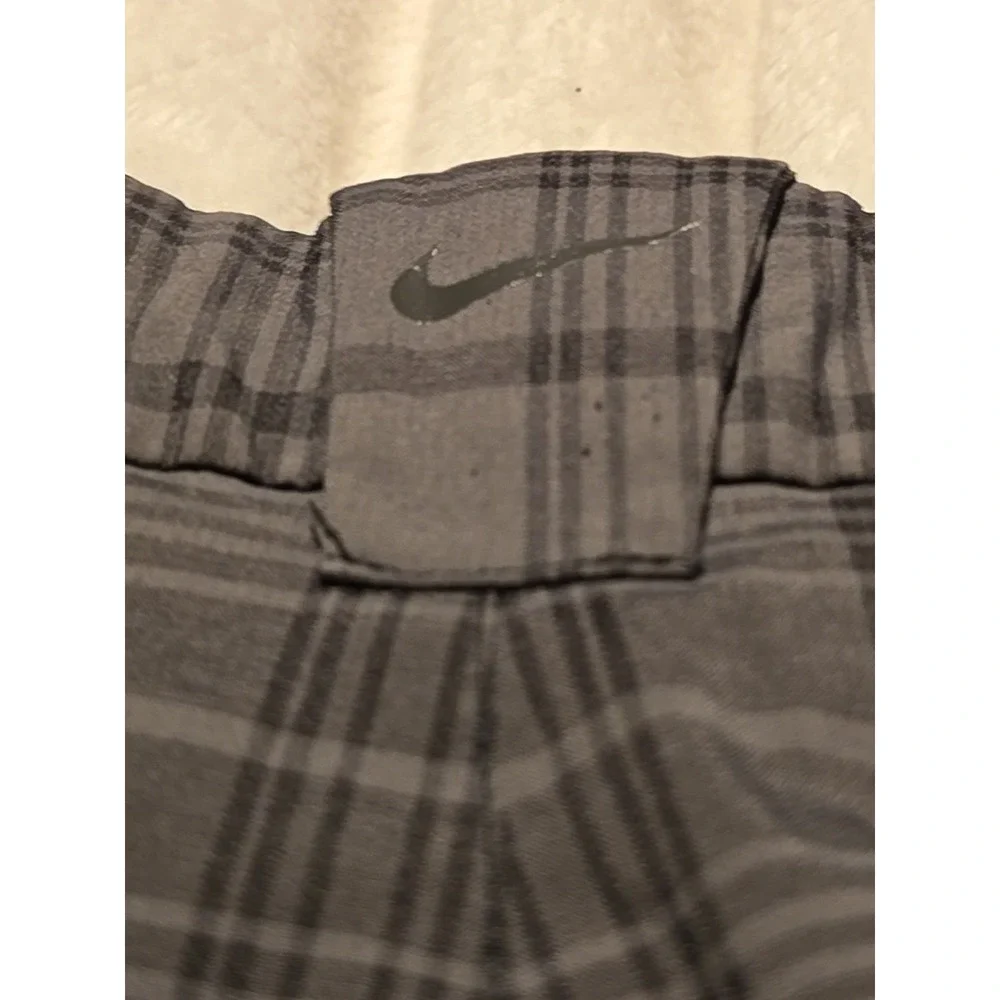 Nike Golf Tour Performance Dri-FIT Plaid Pants Mens 34x34 Grey Black Checkered